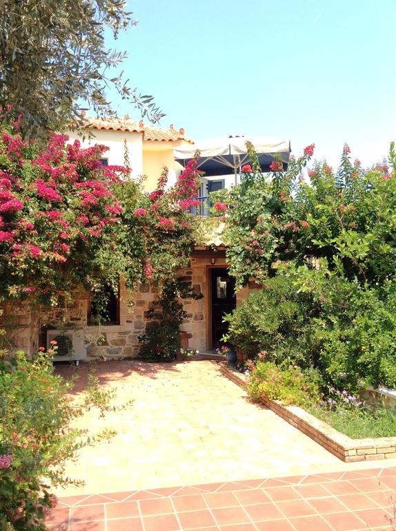 Angelica Villas Hotel Apartments Epidaurus ภายนอก รูปภาพ