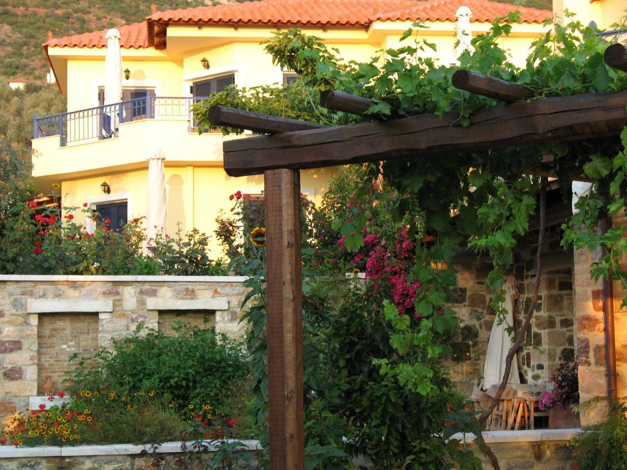 Angelica Villas Hotel Apartments Epidaurus ภายนอก รูปภาพ